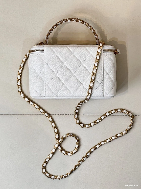 First Bag Ru WITH CHANEL VANITY SMALL CHAIN-16x9.5x8cm CHANELASSIC 0715